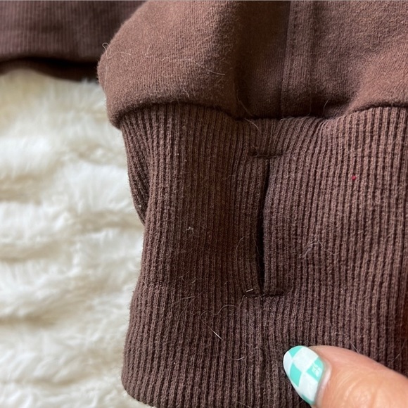 Buff bunny Color Block Cropped hoodie sz med - Picture 4 of 6